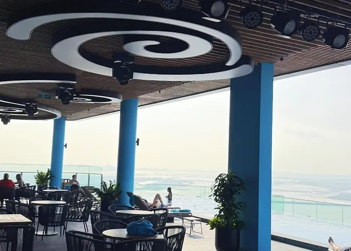 Alacarte Bay - Golden Horizon Khách sạn hẻo lánh 3*